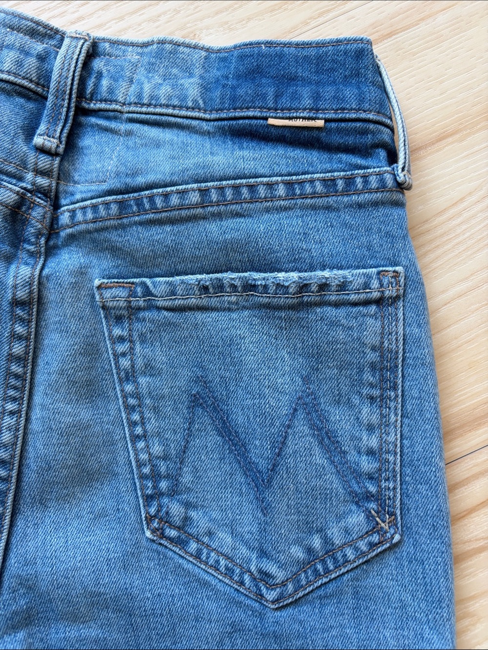 MOTHER SUPERIOR The Tripper Flood Fray Jeans - Picture 11 of 12
